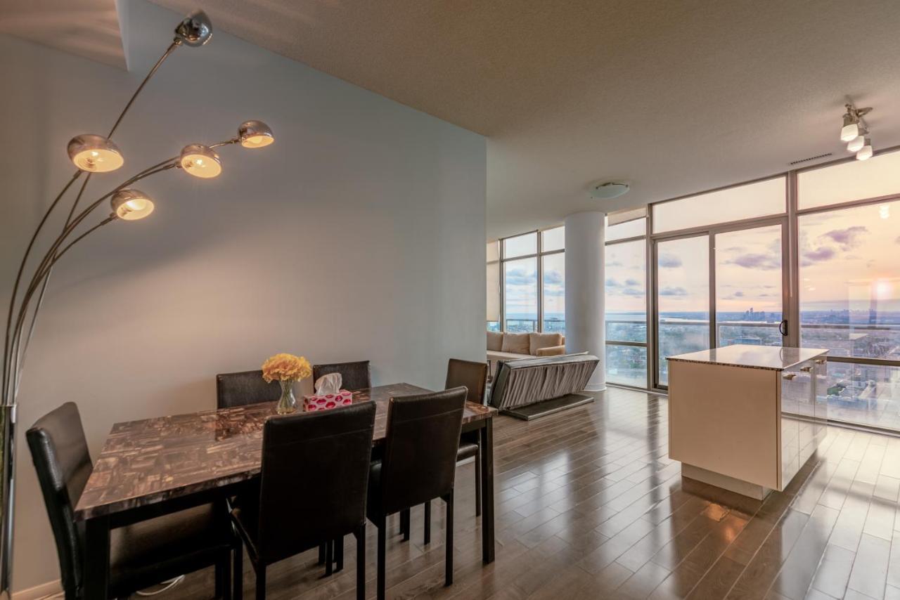 Unbelievable Penthouse View With 3 Bedrooms Toronto Exteriör bild